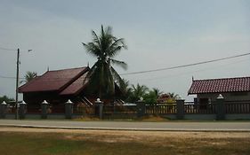 Bayu Beach Penarek